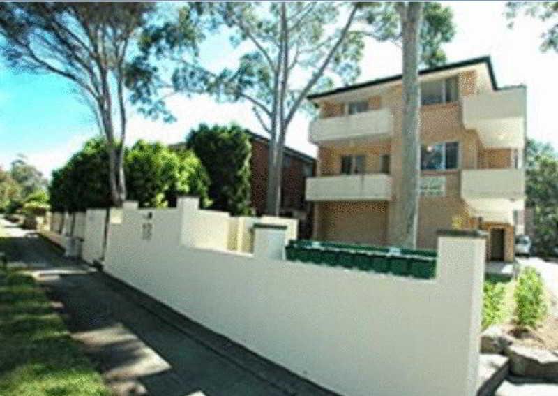 North Parramatta Serviced - Bellevue Street 3*
