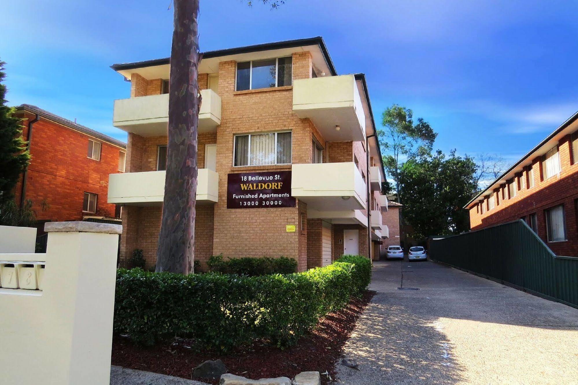 North Parramatta Serviced - Bellevue Street Hotel 3*